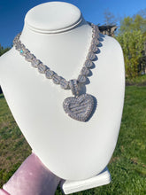 Load image into Gallery viewer, CUSTOM Heart On Ice Photo Locket Necklace