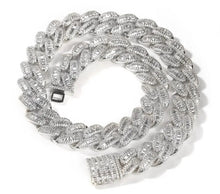 Load image into Gallery viewer, CUSTOM Lavish Heart Photo Necklace