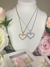 Load image into Gallery viewer, Hollow Heart Necklace