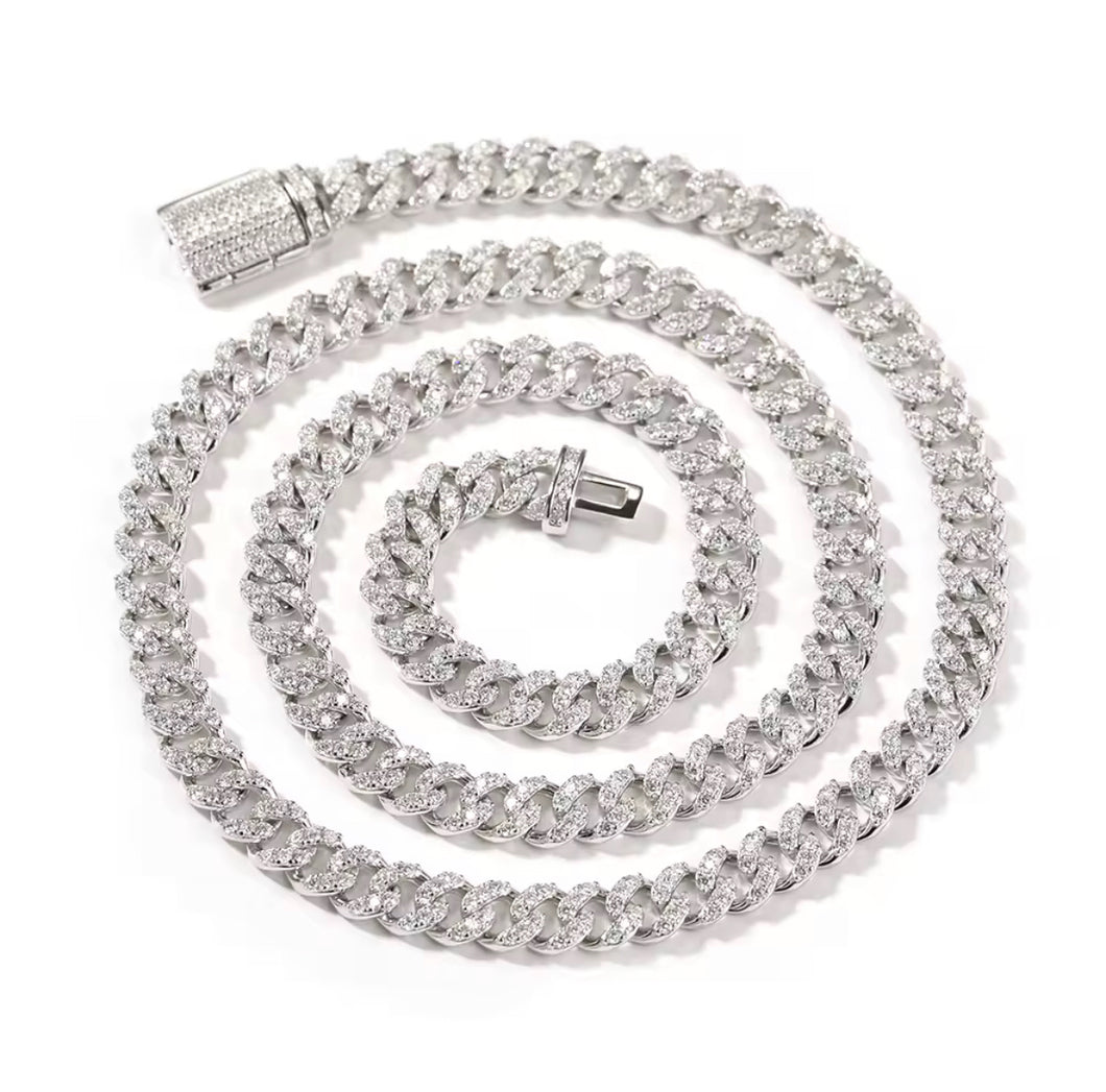 CUSTOM LUXE 6mm Moissanite Diamond Cuban Necklace